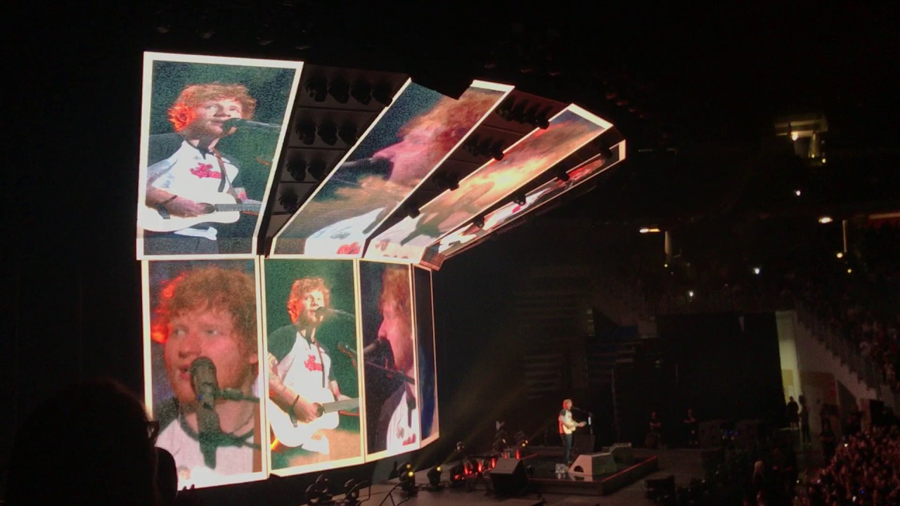 ed sheeran at coliseo de puerto rico, divide tour ( june 4, 2017 ed sheeran at coliseo de puerto rico, divide tour ( june 4, 2017