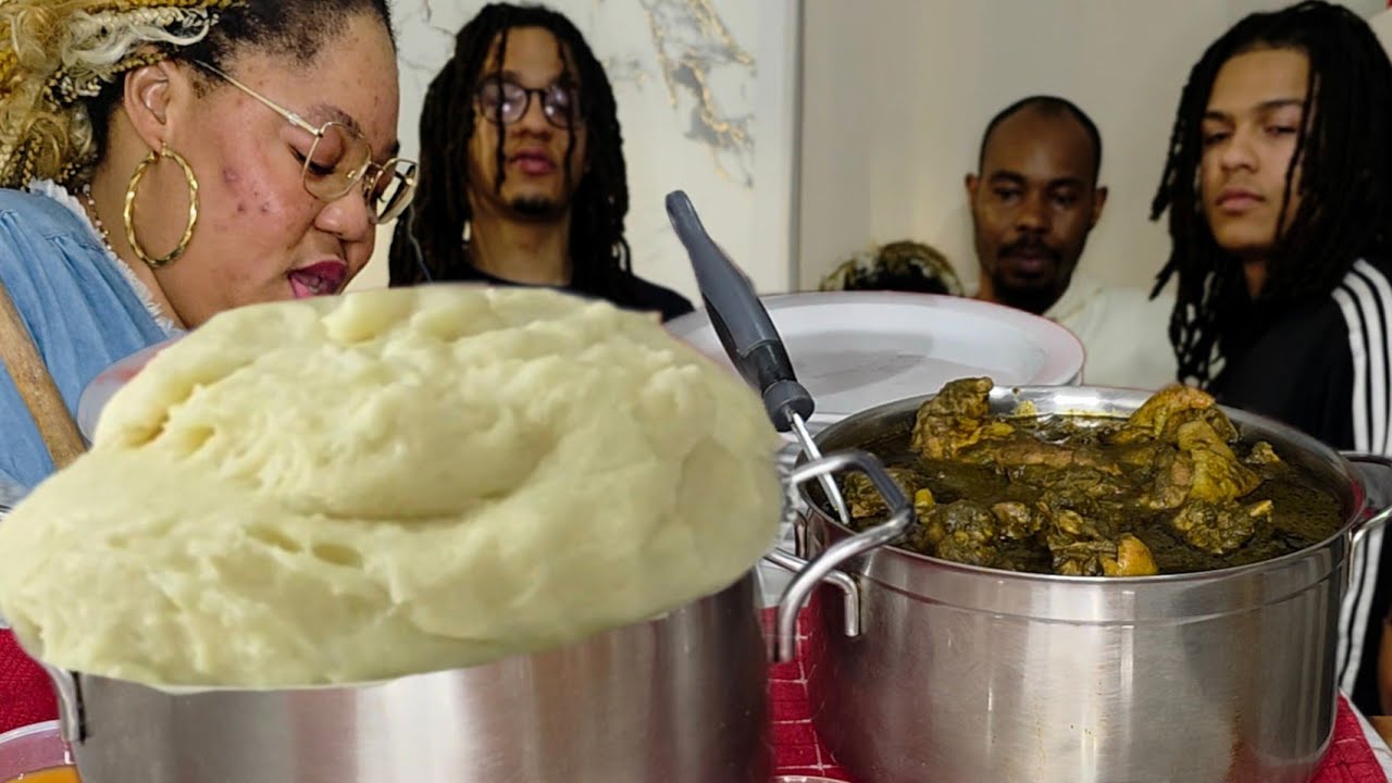 Dish dinner with me for my family of 8 | Fufu and black soup 