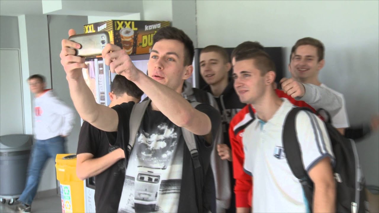 Czołówka 4K Kampus - studniówka 2016
