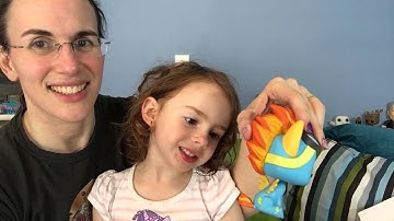 NerdBlock Junior Girls April 2016 Unboxing - with an actual little girl!