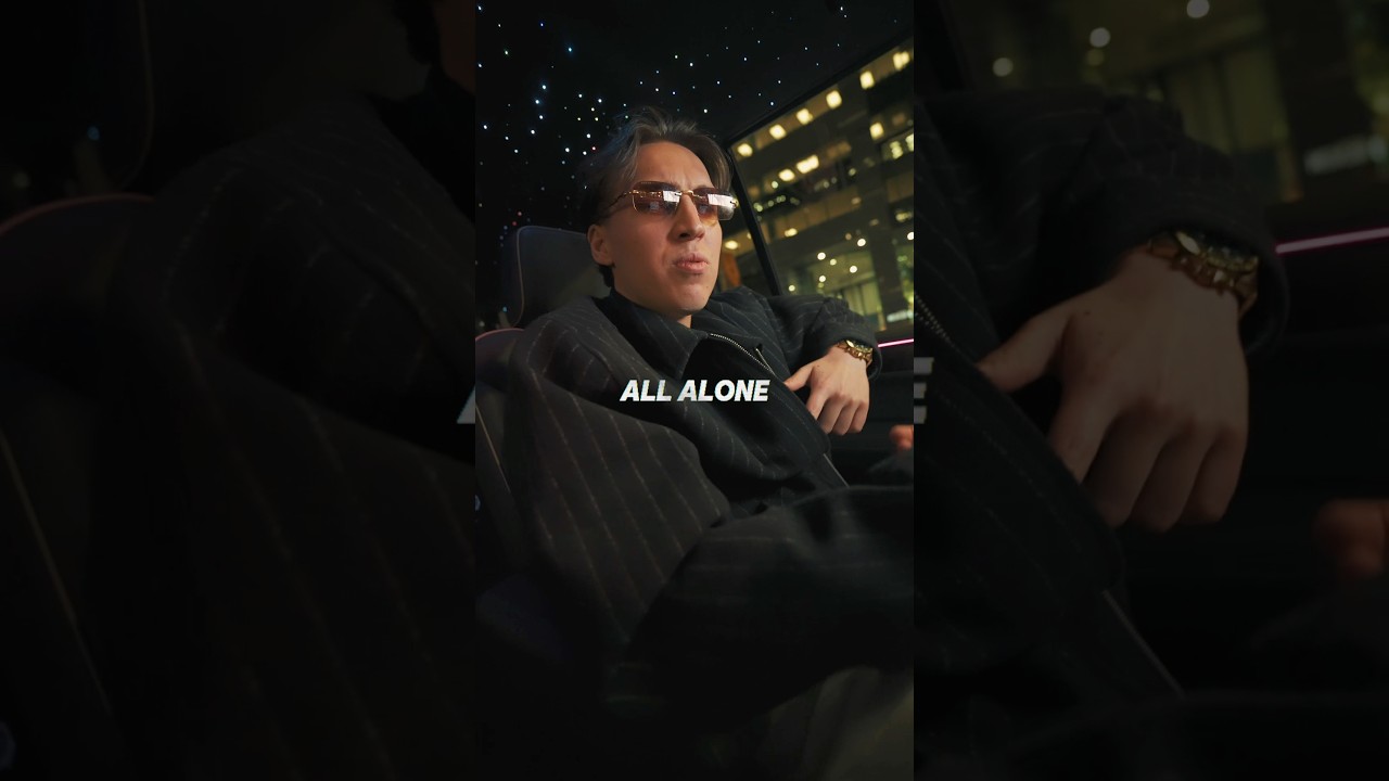 Hey my names 8OND, I’m an artist from Toronto! Let’s tap in 🙏 