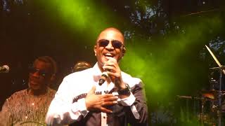 Kool And The Gang Live Opening Song  &quot; Fresh &quot;  Busch Gardens FL