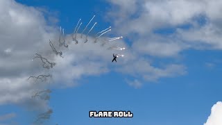 F-18 “LEGACY“ HORNET | AIRSHOW Display | Airpower 24 | Flares and high G maneuvers