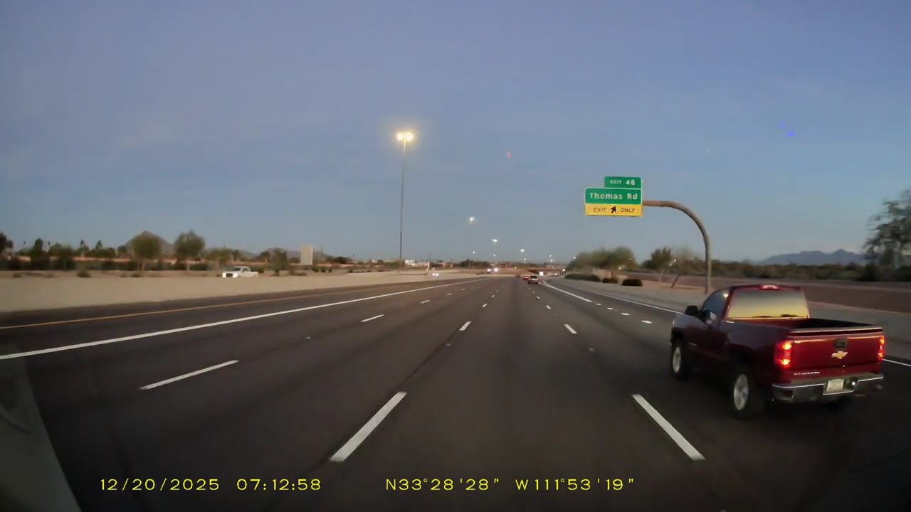Subota, jutro na autoputu nema guzve i voznja kroz Anthem, Arizona.