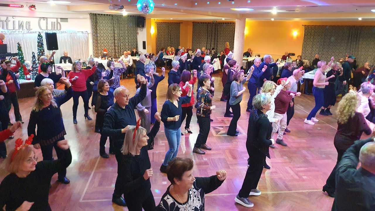 SALA DA BALLO ROMA CASTELLI ROMANI VALENTINI SPORTING CLUB