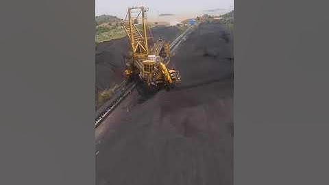 STACKER RECLAIMER AUTOMATIC RECLAIM OPERATION - Broad view