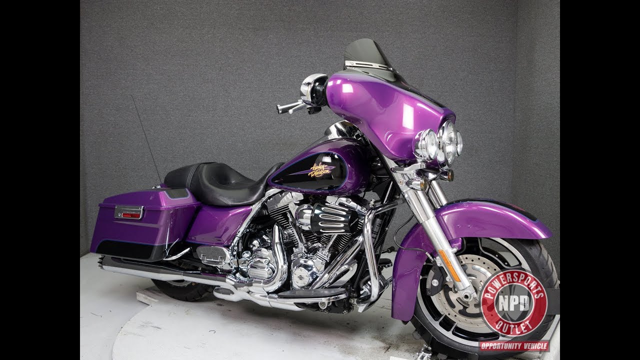 2011 HARLEY DAVIDSON FLHX STREET GLIDE W/ABS - National