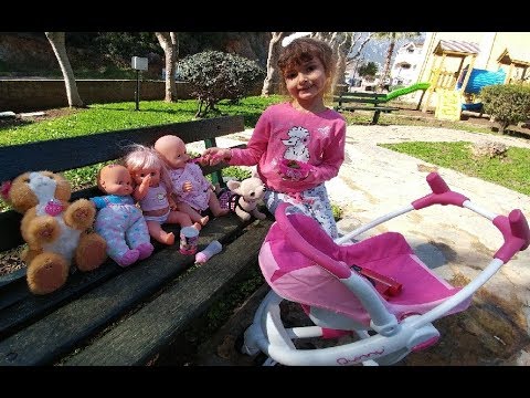 Elif Ve Nenuco Bebek Lala Bebek Chichi Love Parkta Oynuyorlar Youtube