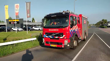Brandweer Stadskanaal met spoed naar een autobrand