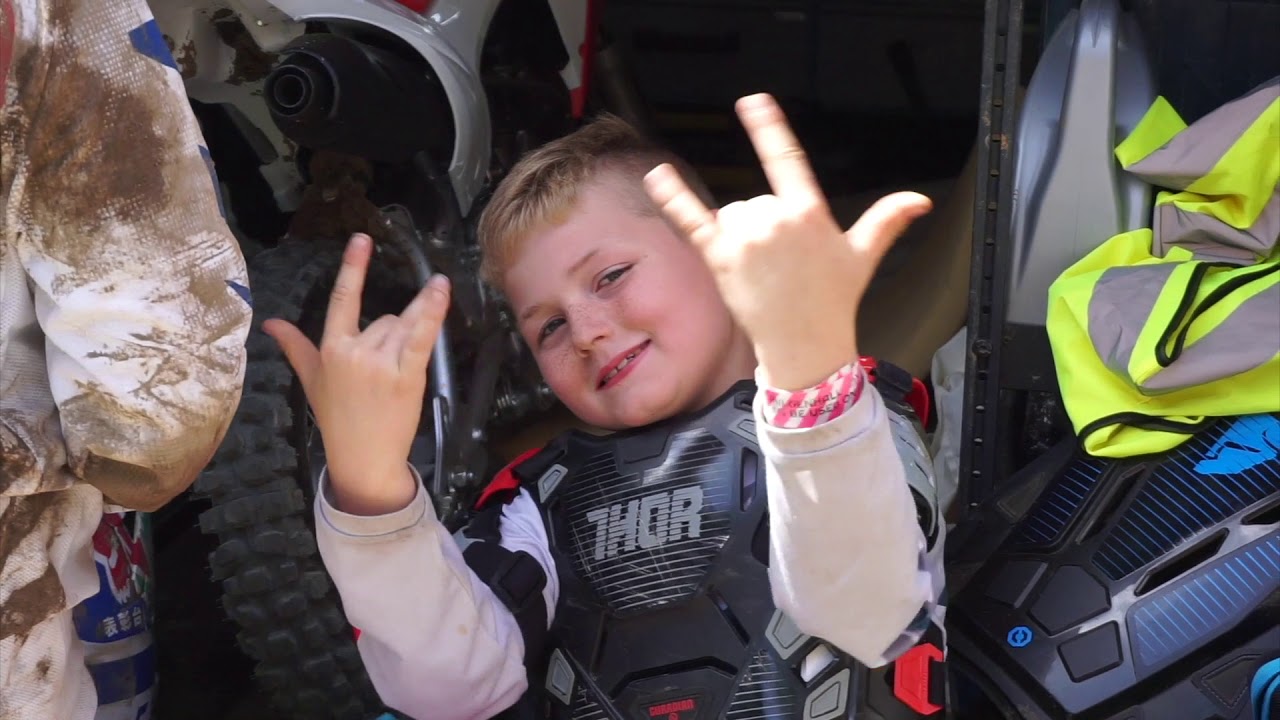 The boys hit mildenhall mx,they loved it..