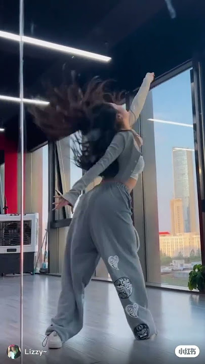 cute Chinese girls tiktok dance🥰 #asiancrush #dance #tiktok #shorts #chainisdonce