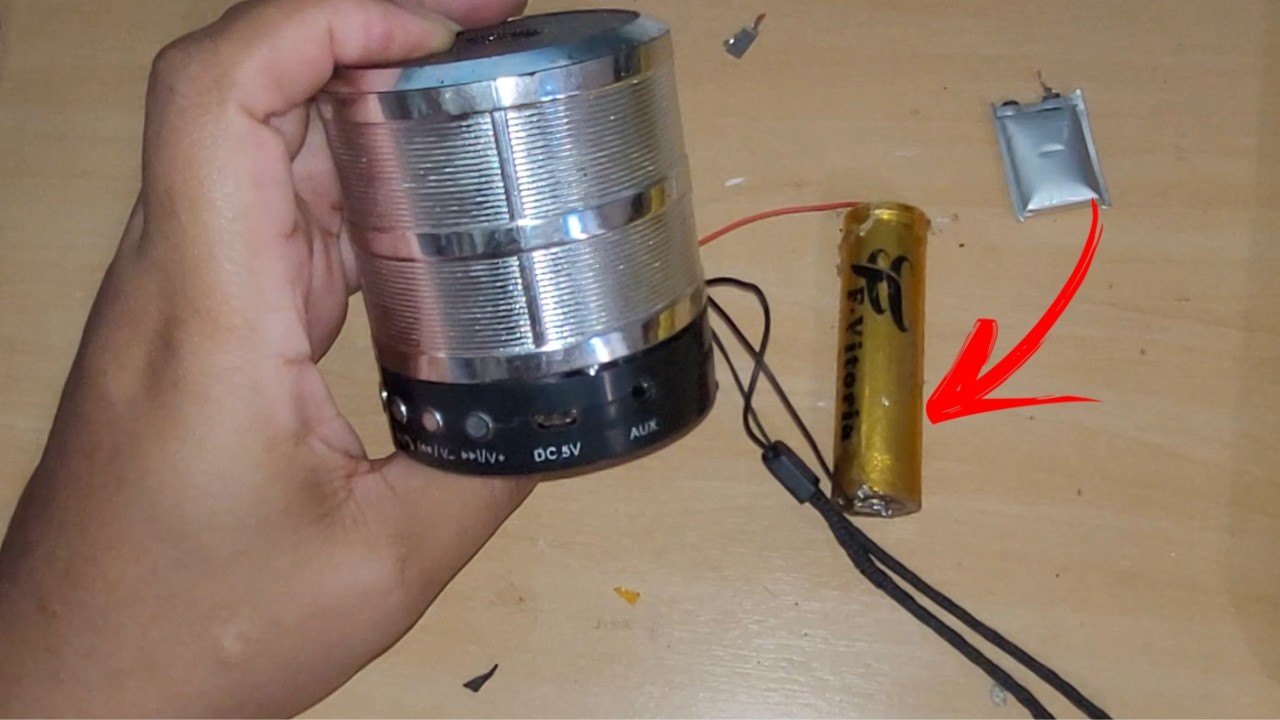 携帯電話本体 Broken wind mill [non working broken] Mini Bluetooth speaker won't turn on 887 portable - YouTube