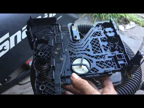 Nissan Pathfinder Xterra transmission valve body removal and repair