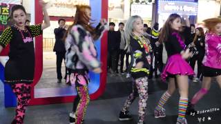 [4K] 20141127 배드키즈(BADKIZ) 신촌 현대백회점 유플렉스 앞 게릴라 공연 - 02.귓방망이