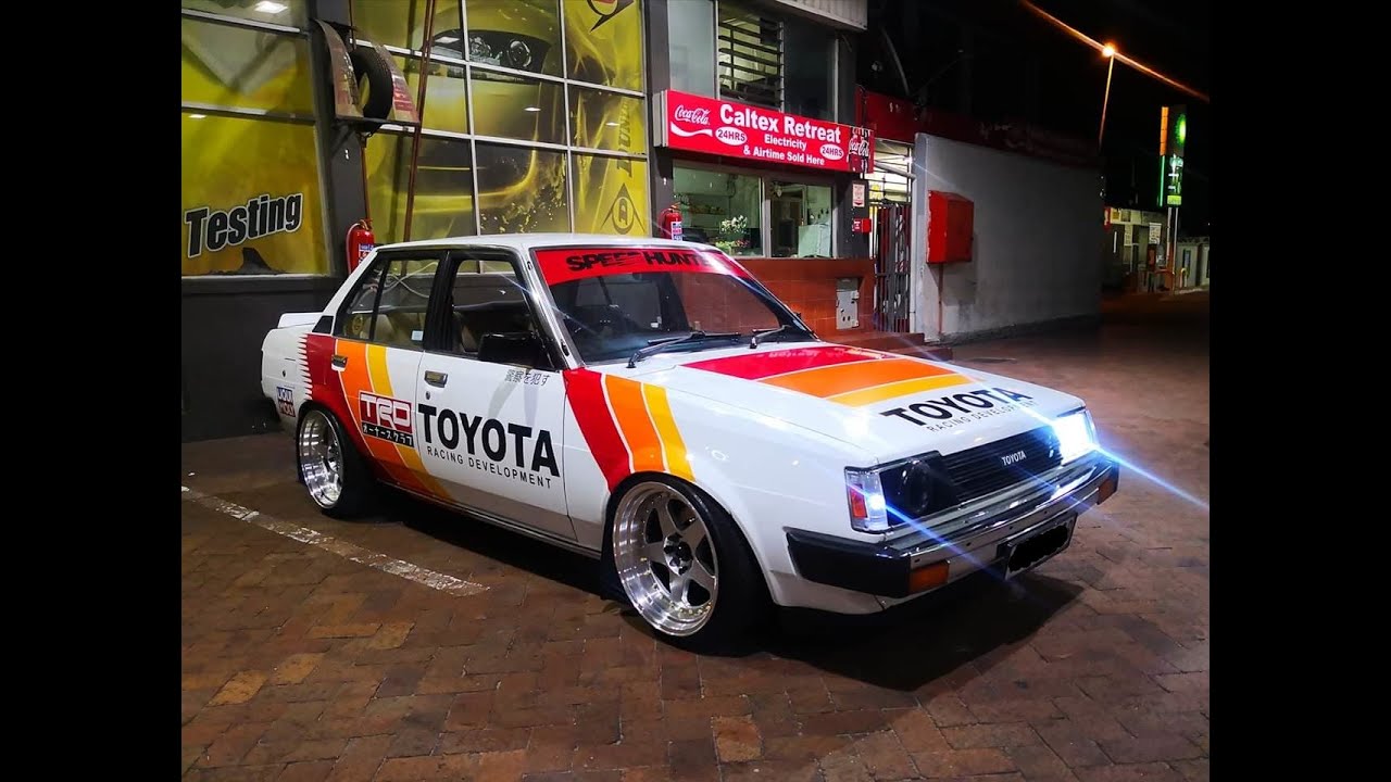 INSANE Toyota Corolla // Dual Beams Swap // BURNOUT YouTube