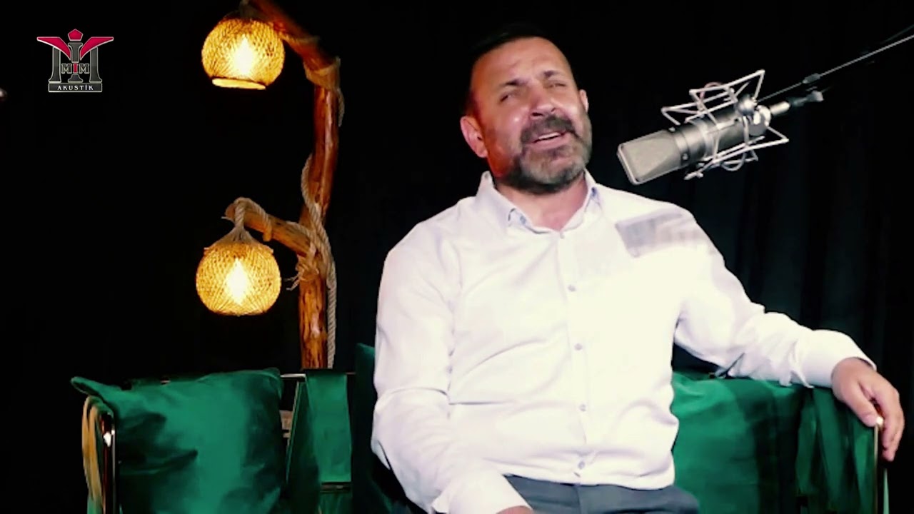 Yıldırım Budak - Arpa Ektim Evlek Evlek | Canlı Performans © 2022 adlı videoyu YouTube'da izle Yıldırım Budak - Arpa Ektim Evlek Evlek | Canlı Performans © 2022 adlı videoyu YouTube'da izle