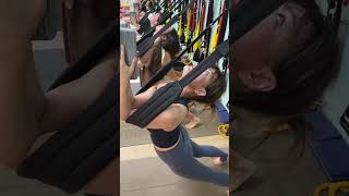 순간적으로 요추를 길게 하는 스트레칭Instantly lengthen the lumbar spine 腰椎を瞬時に伸ばすyoga#stretch#sports