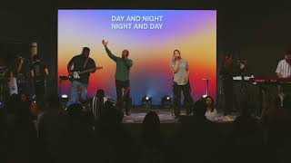 Experience Sunday Service Live! | 9AM