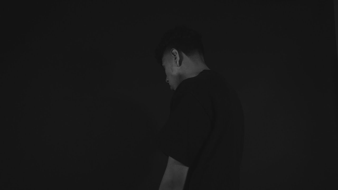 Izoki - My story (Official music video) - YouTube