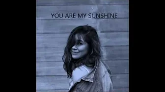 MOIRA DELA TORRE - You Are My Sunshine (Lyric Video) MOIRA DELA TORRE - You Are My Sunshine (Lyric Video)