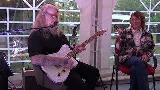 Oelsnitz, DE 16.5.2025 - Rockpastor Pontus J. Back