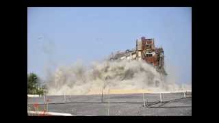 11 Story Building Implosion at Governor Island - Slide Show