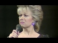 Capture de la vidéo Elaine Page At The Royal Albert Hall (15-05-1986)