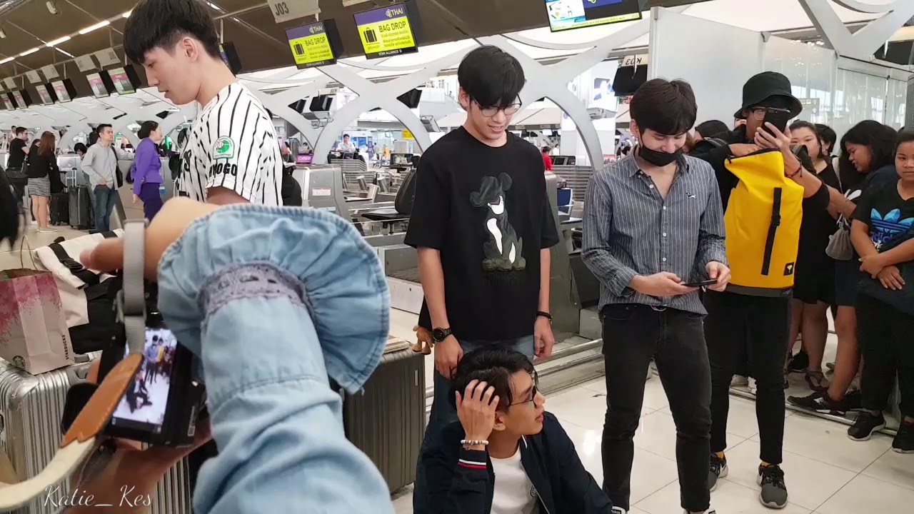 Heading to Chengdu - Sotus S Fanmeeting (16 Mar 18)