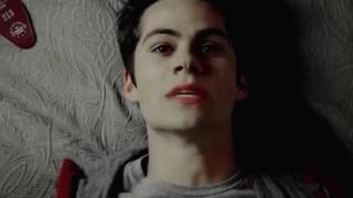 : Crazy in love 50 shades of Newtmas/Dylmas