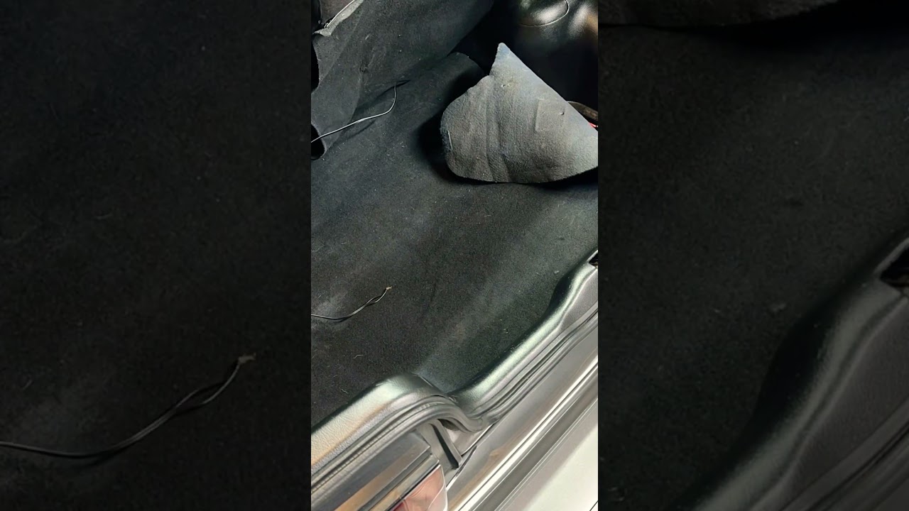 Installing the cerwin Vega VPAS12ST