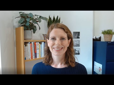 Ep.006 - Do I have to be an extrovert to present confidently