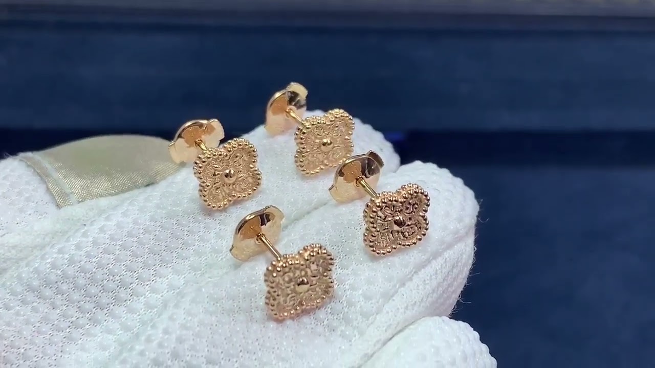Van Cleef & Arpels Sweet Alhambra Earstuds Rose Gold VCARO8DB00