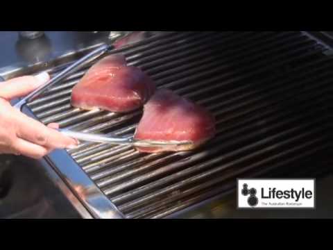 Do you flip tuna on the grill?