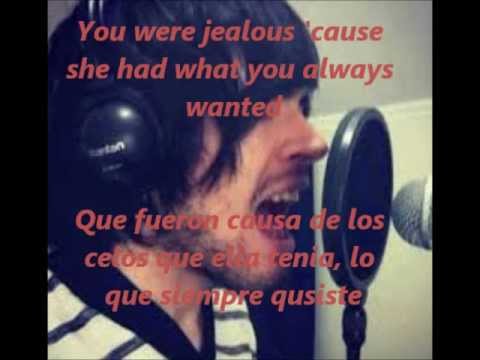 At the End - Feeling Every Sunset (Letra ) // Españól y Inglès