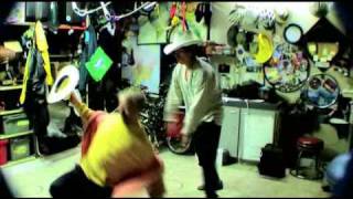 Inspired Mayhem: Ciscos Garage