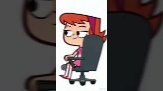 Vana Glama Getting Dizzy in the Spinning Chair
