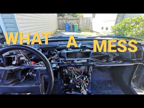 Volvo 240 Fan Motor Replacement