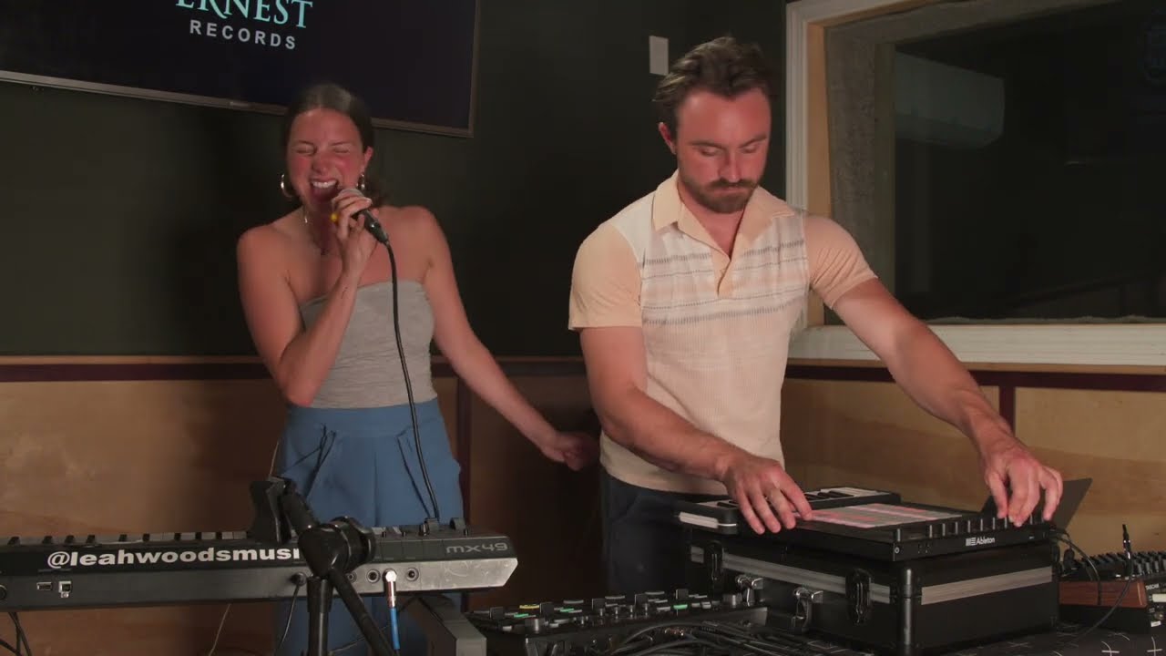 Elbee : Ernest Records Digital Concert