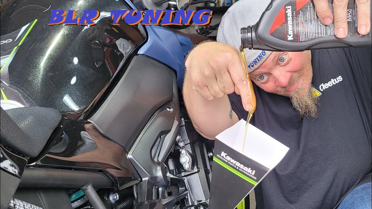 2022 KAWASAKI Z900 OIL CHANGE YouTube