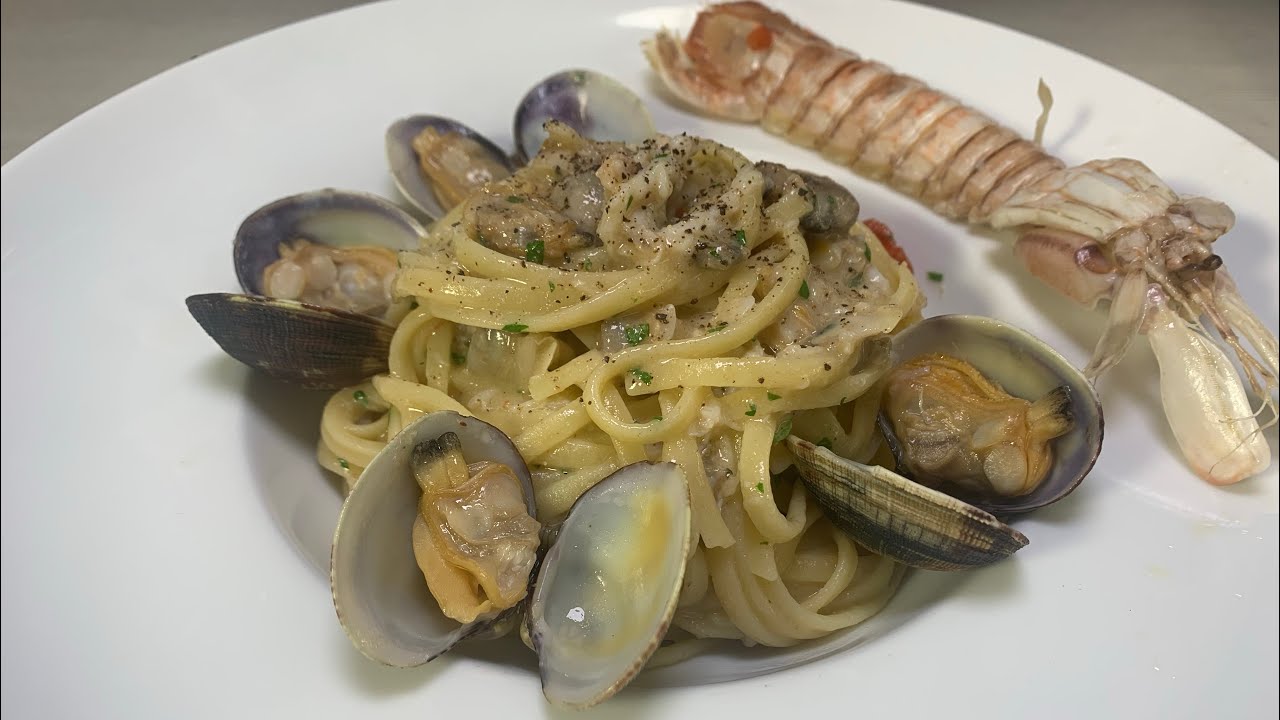 Linguine con Canocchie e Vongole