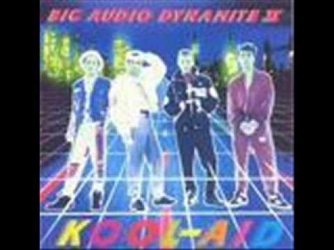 Big Audio Dynamite II — The Globe (Instrumental) (Music Video) | Dork