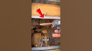 This Tool Makes Nail Removal TOO Easy… #shorts #tools #woodworking