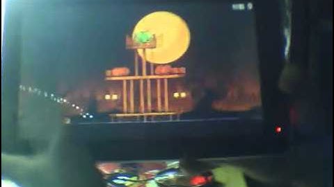 SuperPad 2 Flytouch3 Tablet  android 2.2  Playing Angry Birds Game.flv