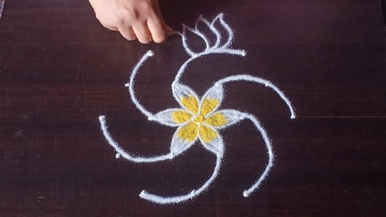 #beautiful flower rangoli#Traditional ran go lo#Muggulu kolam#padikolam ...