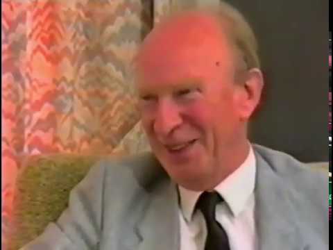In conversation : Peter Frederick Strawson (1992)