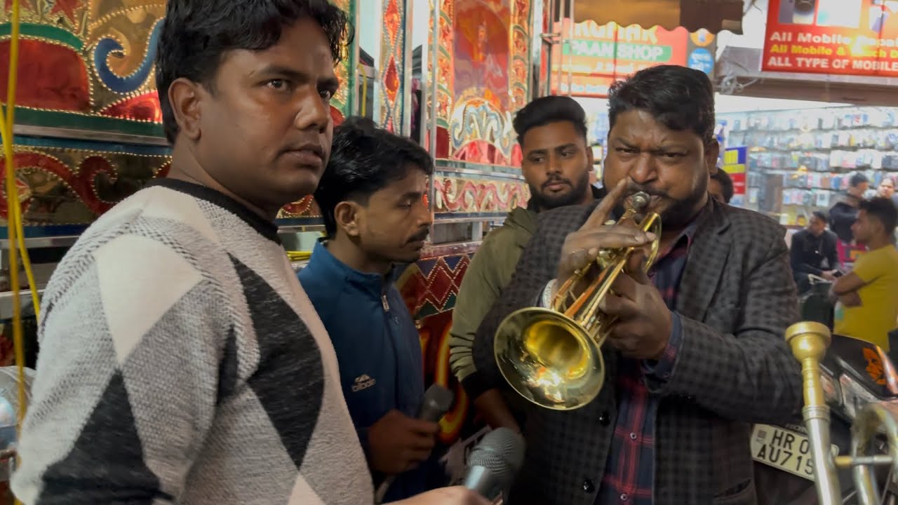 Ashok Band Saharanpur - - आपकी नज़रों ने समझा प्यार के क़ाबिल मुझे - Ajay Master Ji & Tanveer Bhai.