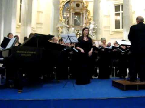 "Cavalleria Rusticana": "Inneggiamo". " Coro liric...