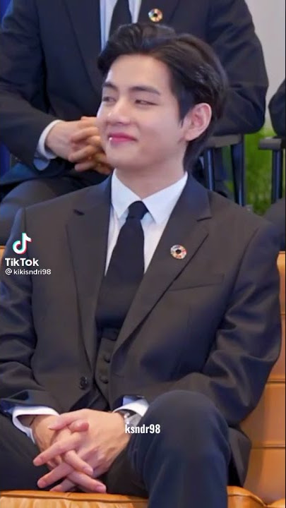 TIK TOK BTS TAEHYUNG GANTENG BANGET