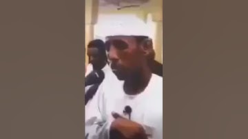 صوته جميل ما شاء الله لو حدا يعرف اسم القارئ يكتبه التعليقات