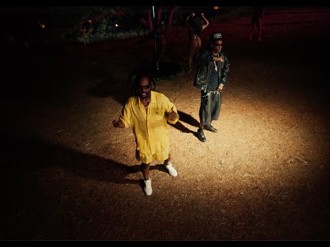 Juicy J feat. Wiz Khalifa - Let's Go (Official Video)